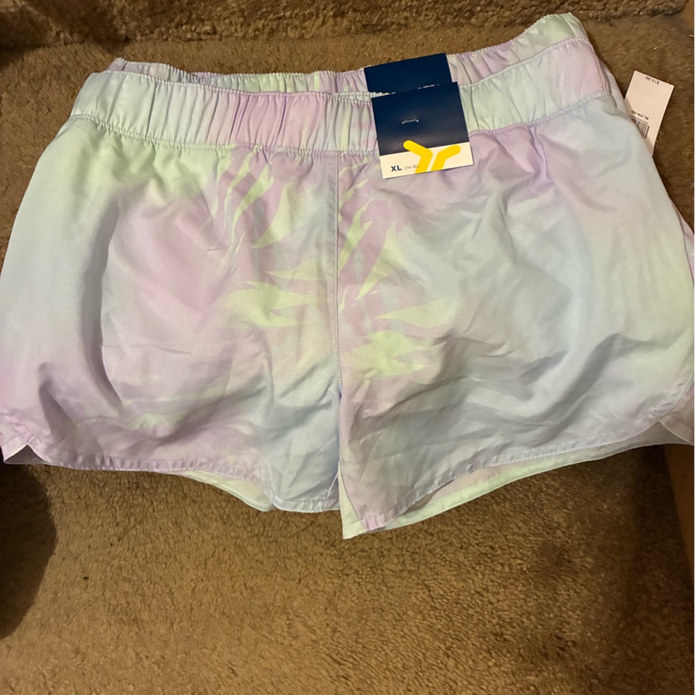 Girls Old Navy running shorts size Xl (14-16)